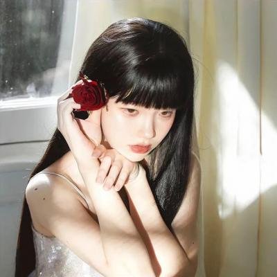 黄色眼泪